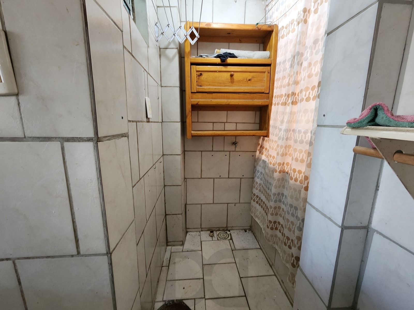 Excelente oportunidade ! Apartamento 2 dormitórios bairro Ipanema, sem risco de alagamentos ! — foto 9