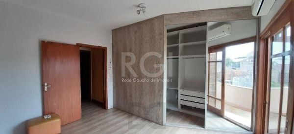 Casa para Venda - 239m², 5 dormitórios, sendo 1 suites, 4 vagas - Hípica — foto 15