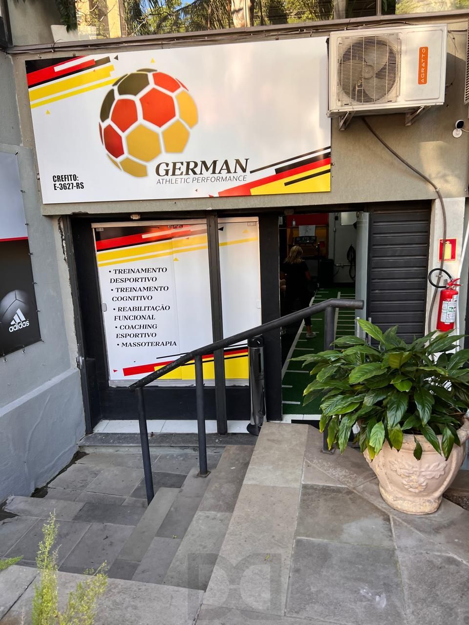 Ampla loja térrea para venda — foto 1