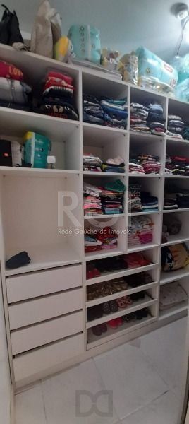 Casa para Venda - 374m², 4 dormitórios, sendo 1 suites, 3 vagas - Guarujá — foto 20