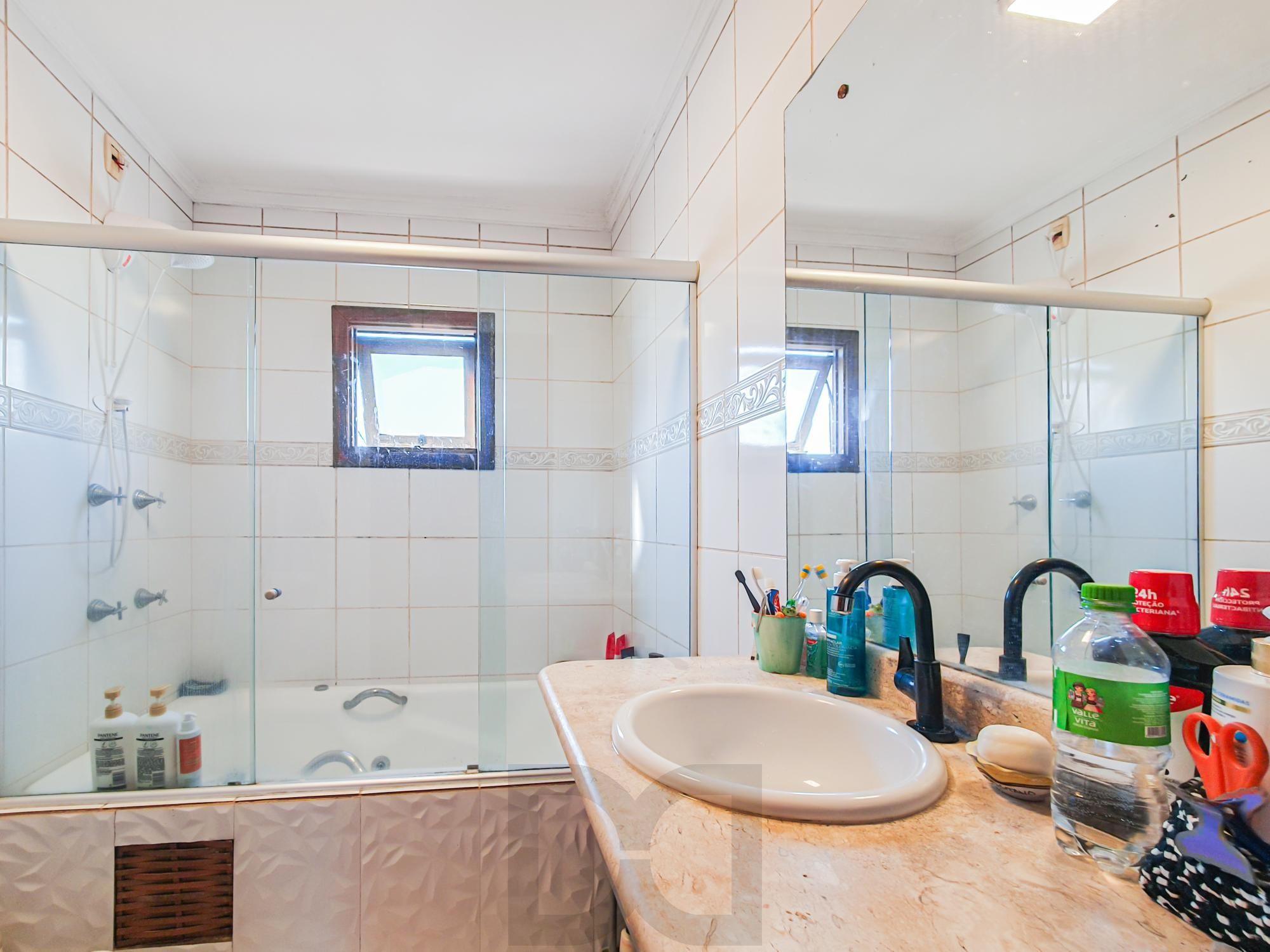 sobrado 3dorm sendo uma suite, piscina, hidro 2 vagas - Hipica — foto 30