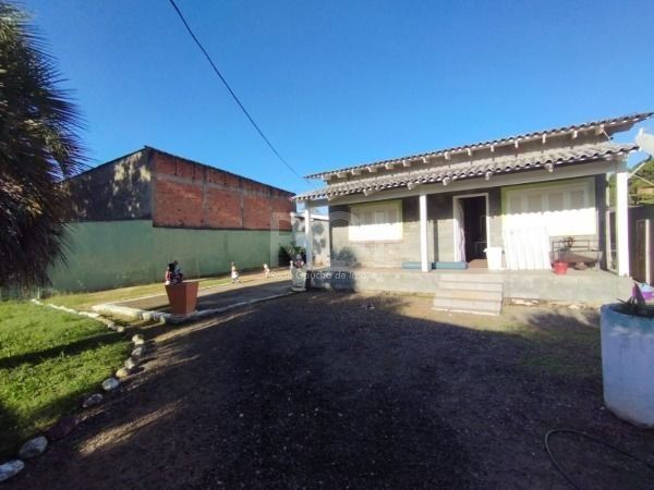 Casa em Porto Alegre, no bairro Belém Novo, com 5 dormitório(s), e 5 banheiros, à venda. — foto 9