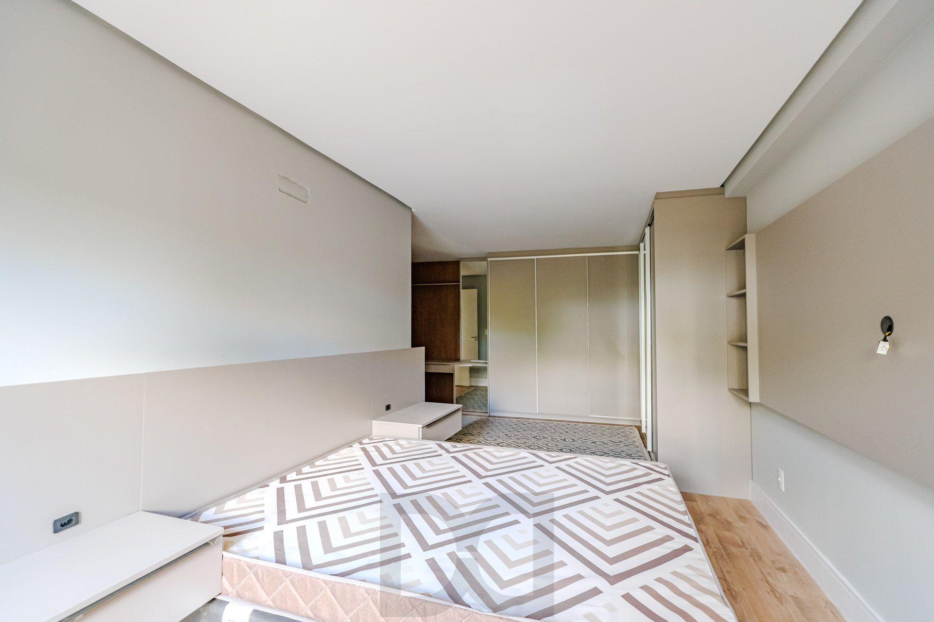 Apartamento - 3 dormitórios, sendo 3 suites, 4 vagas - Vila Assunção — foto 29