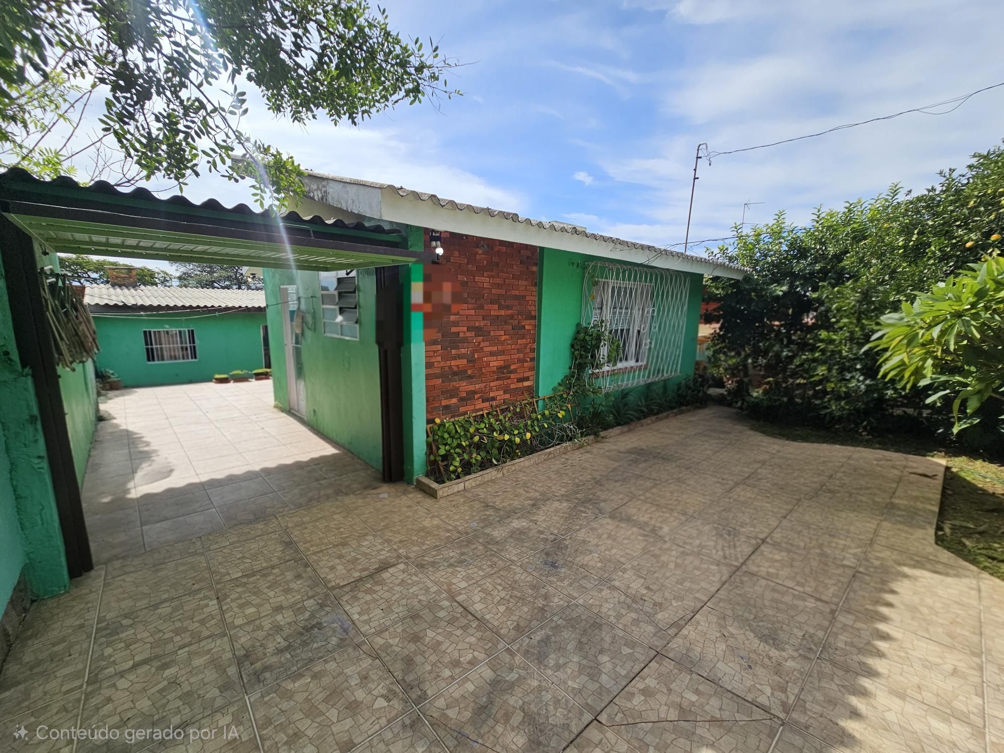 Casa 3 dormitórios e edícula com churrasqueira no bairro Medianeira ! — foto 1