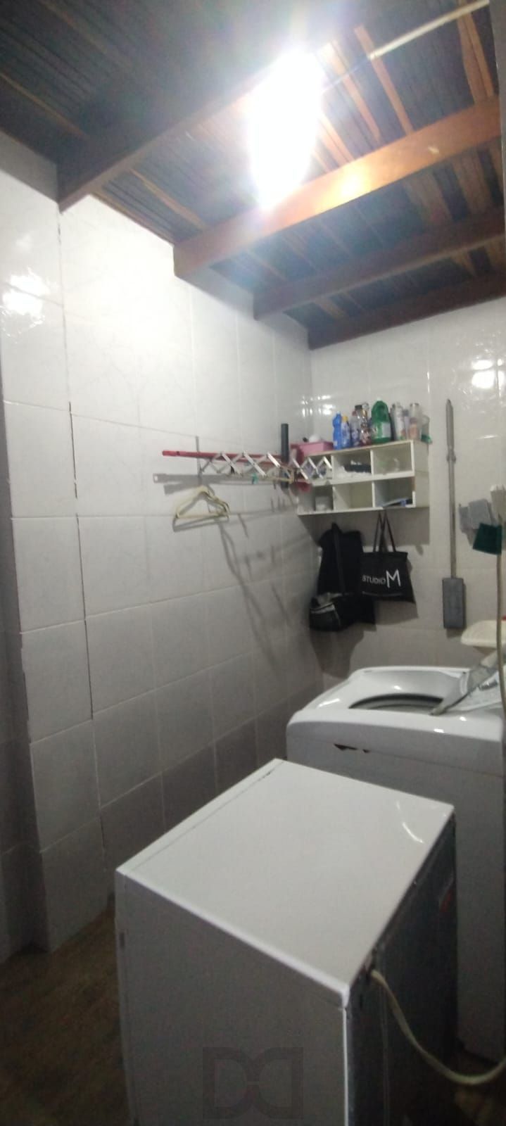 Casa com piscina e com 4 dormitorios no bairro Restinga — foto 16