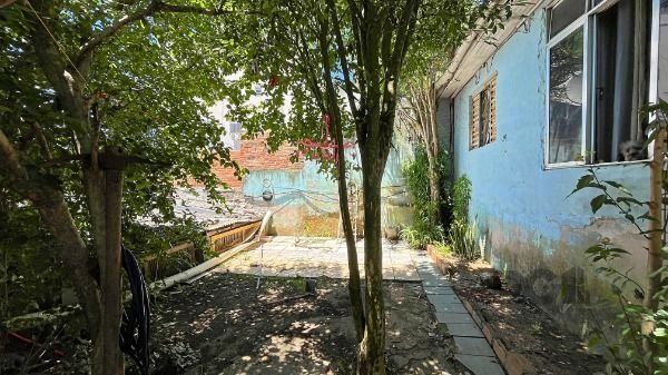 Casa em Porto Alegre, no bairro Jardim Itu, com 2 dormitório(s), e 2 banheiros, à venda. — foto 12