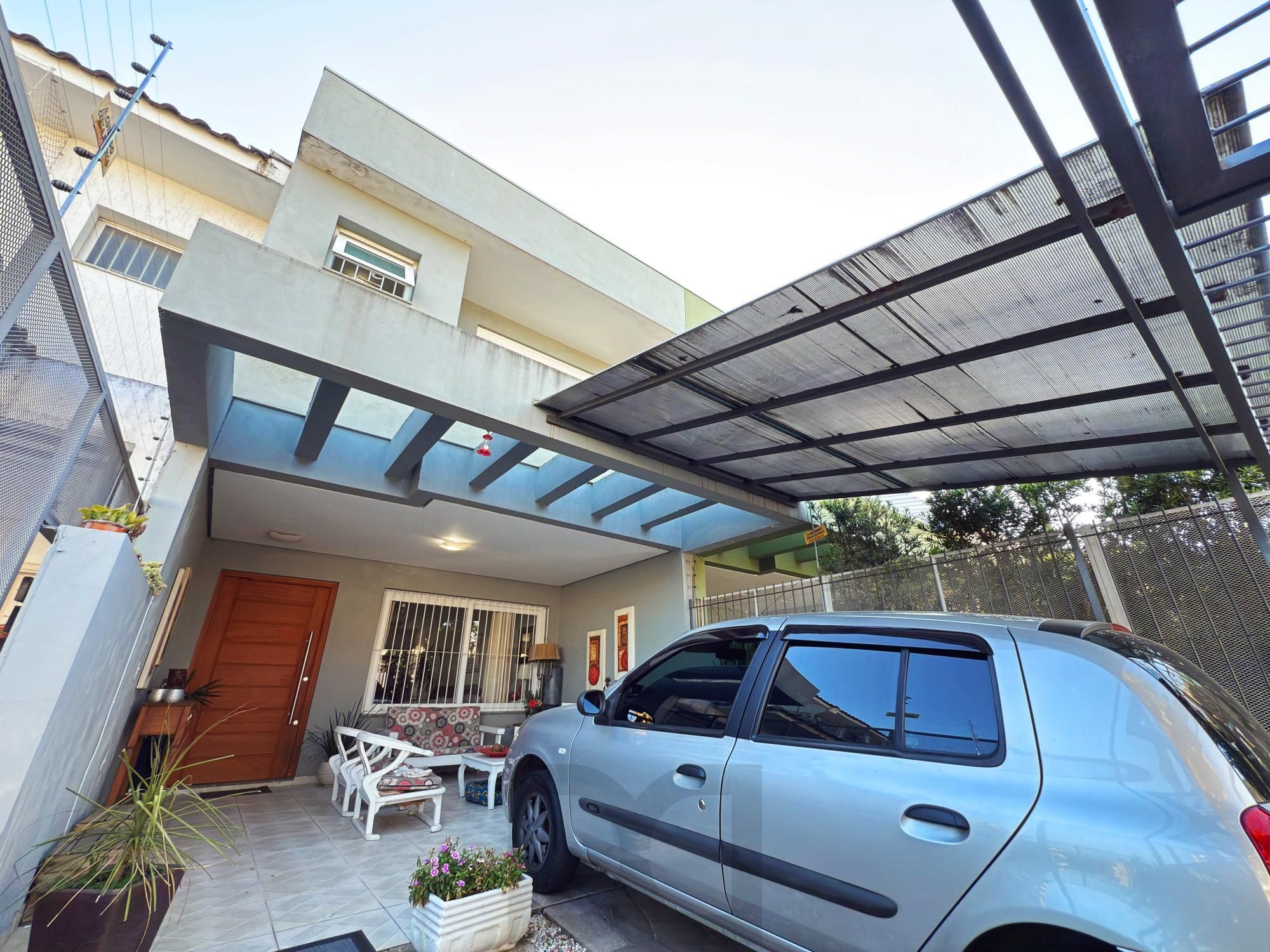 Casa para Venda - 138m², 3 dormitórios, sendo 1 suites, 2 vagas - Hípica — foto 2