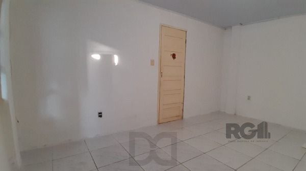 Casa em Porto Alegre, no bairro Restinga, com 2 dormitório(s), e 2 banheiros, à venda. — foto 36