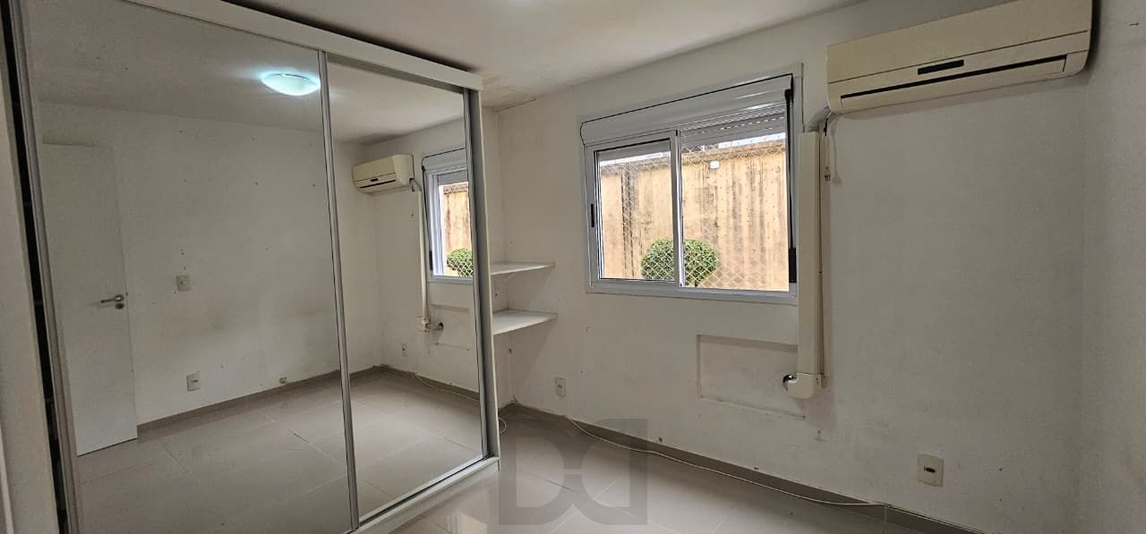 Excelente apartamento térreo 2 dormitórios com vaga de estacionamento — foto 11