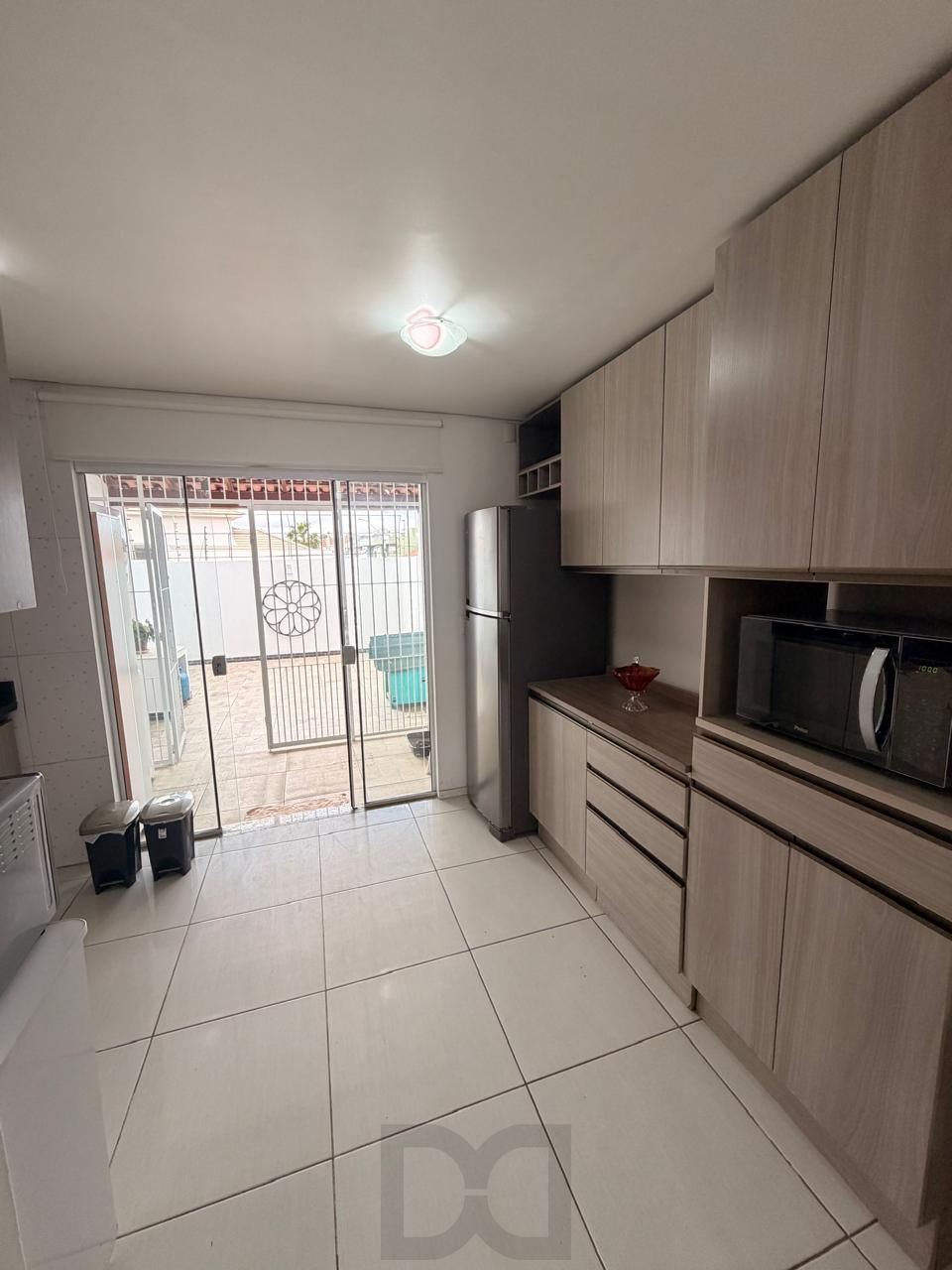 O sobrado dos seus sonhos a apenas 2 quadras do Atacado Desco e do Colégio CESI! — foto 6