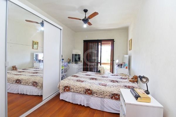 Casa em Porto Alegre, no bairro Hípica, com 2 dormitório(s), e 2 banheiros, à venda. — foto 13