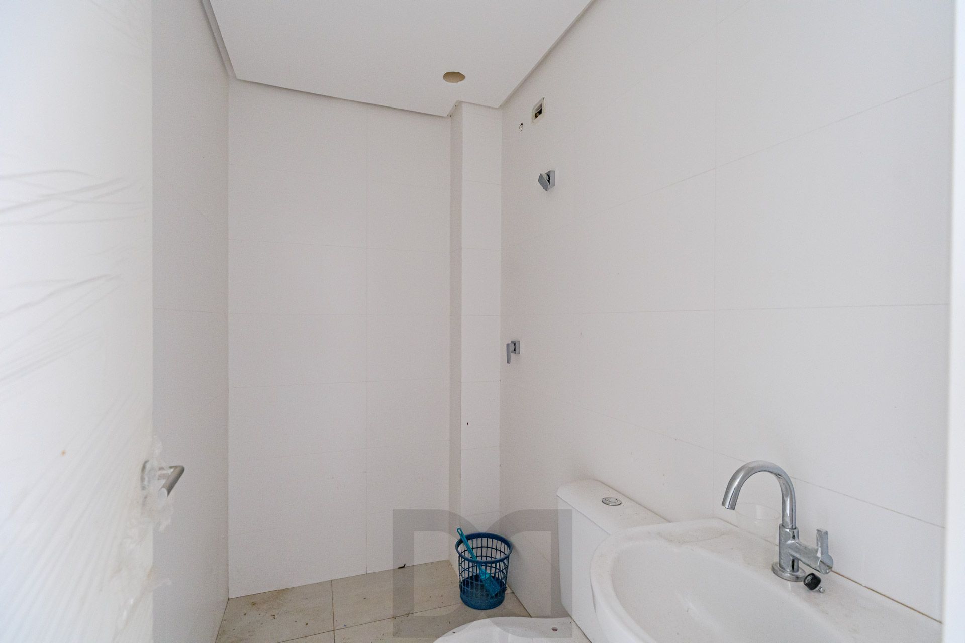 Apartamento - 3 dormitórios, sendo 3 suites, 4 vagas - Vila Assunção — foto 18