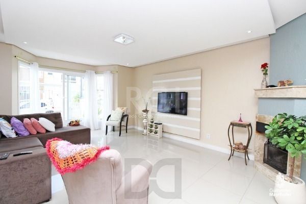 Casa para Venda - 131.96m², 3 dormitórios, sendo 1 suites, 2 vagas - Lagos De Nova Ipanema — foto 4