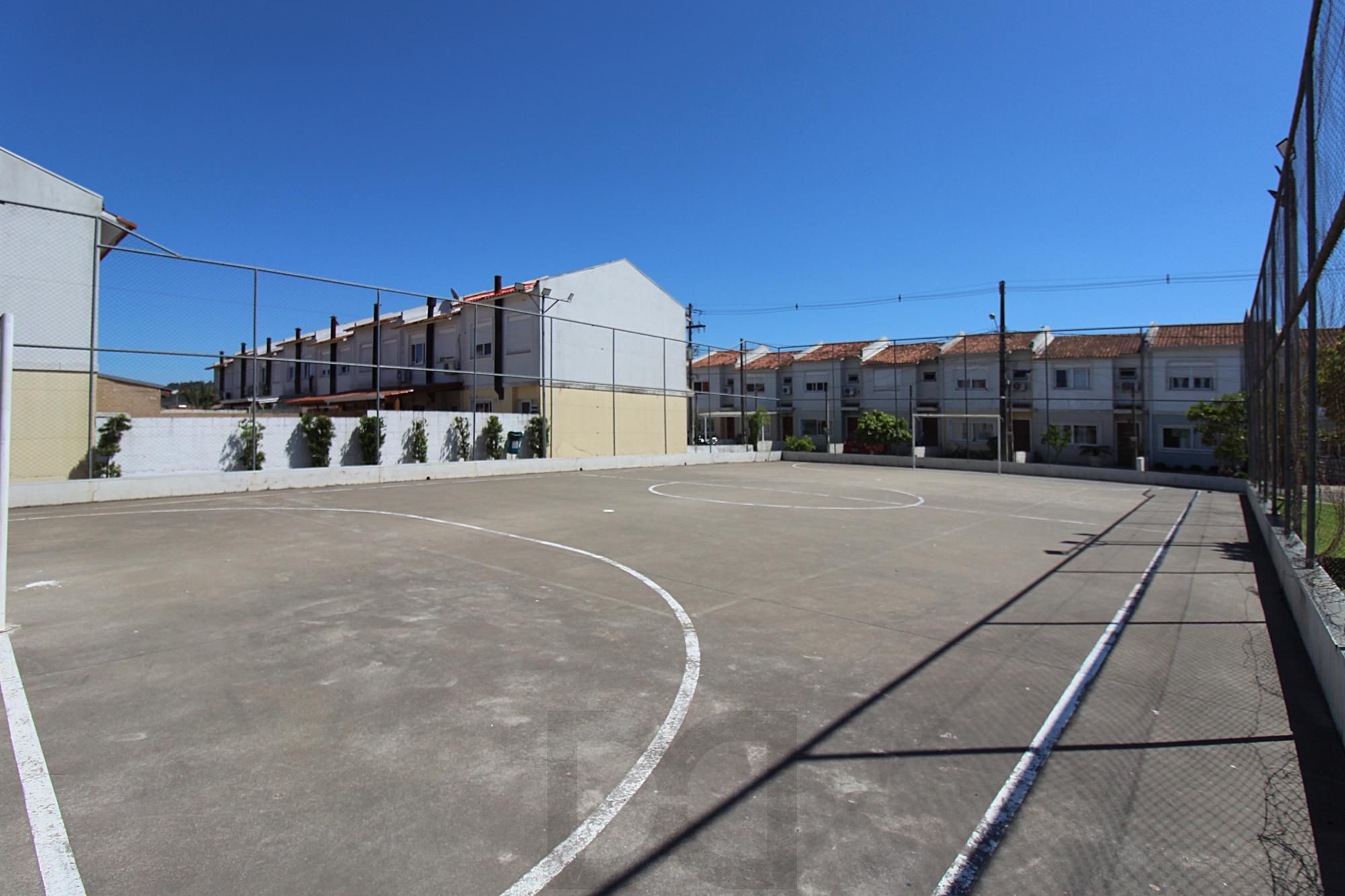 Viva com Conforto e Lazer: Sobrado Impecável com Piscina Privativa — foto 31