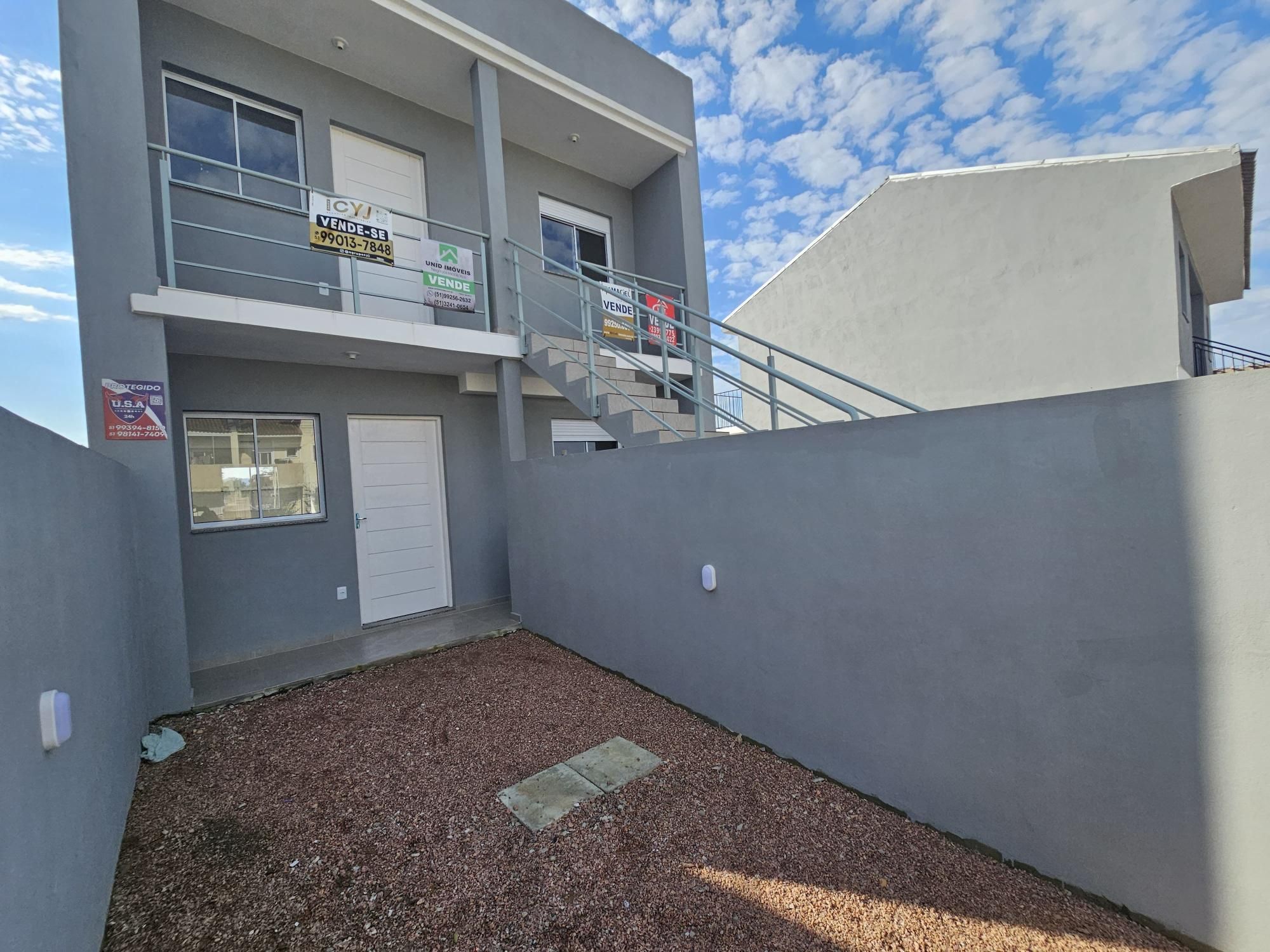 Casa em Porto Alegre, no bairro Restinga, com 2 dormitório(s), e 2 banheiros, à venda. — foto 3