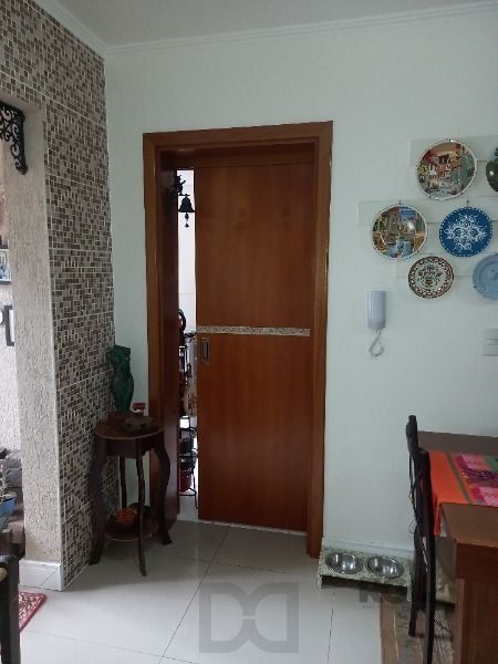 Apartamento em Porto Alegre, no bairro Cavalhada, com 2 dormitório(s), e 2 banheiros, à venda. — foto 5