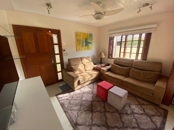 Casa para Venda - 300m², 2 dormitórios, sendo 1 suites, 2 vagas - Urubatã — foto 3