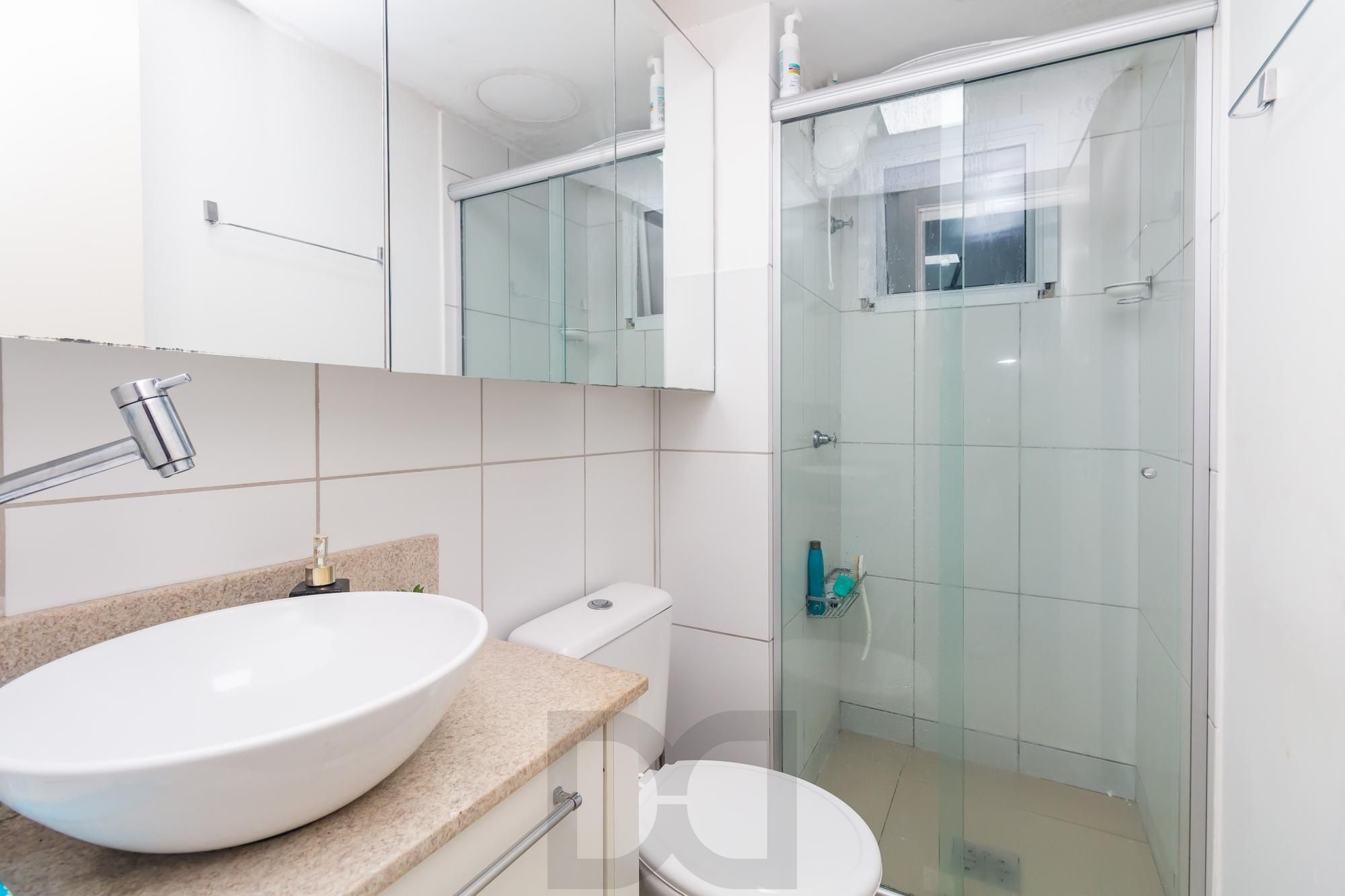 Excelente apartamento 2 dormitórios semi mobiliado — foto 10