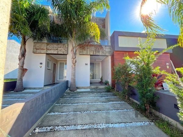 Casa em Porto Alegre, no bairro Hípica, com 2 dormitório(s), à venda. — foto 1