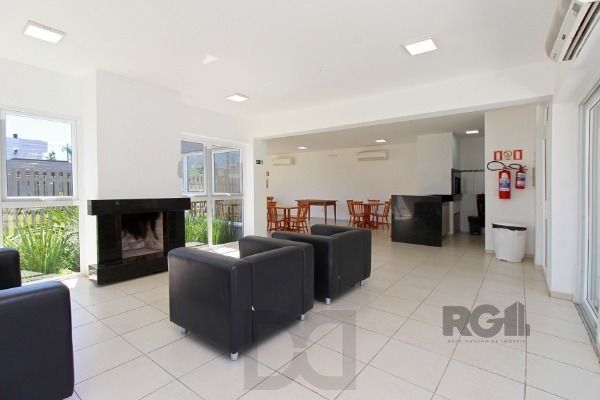 Casa em Porto Alegre, no bairro Hípica, com 3 dormitório(s), e 3 banheiros, à venda. — foto 70