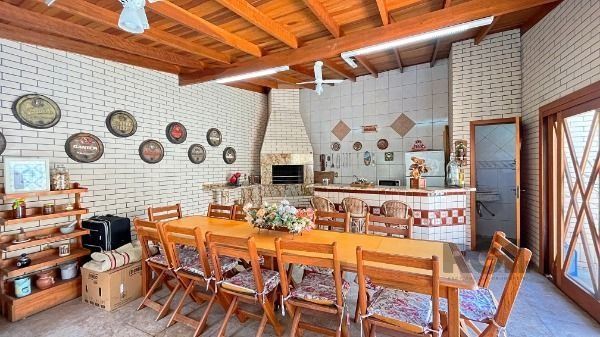 Casa em Porto Alegre, no bairro Ipanema, com 3 dormitório(s), e 3 banheiros, à venda. — foto 26