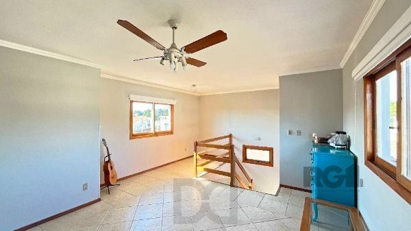 Casa em Porto Alegre, no bairro Espírito Santo, com 3 dormitório(s), e 3 banheiros, à venda. — foto 32