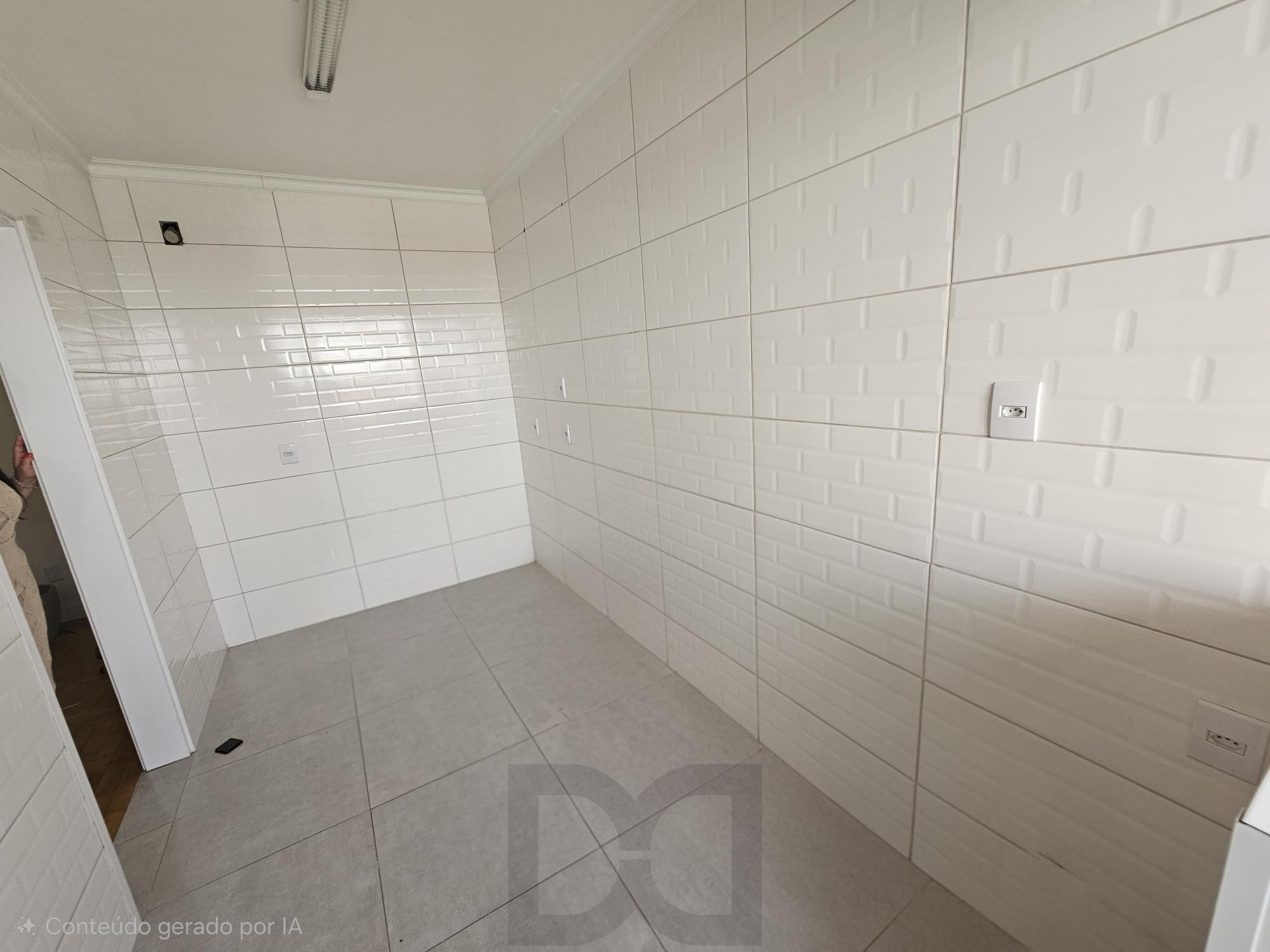 Apartamento com 73,00m² privativos reformado 2 dormitórios dependência de empregada 2 banheiros c/ churrasqueira a 50mts da Av. Bento Gonçalves ! — foto 10