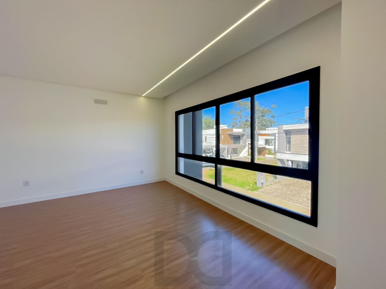 Casa Condominio em Porto Alegre, no bairro Ipanema, com 3 dormitório(s), e 3 banheiros, à venda. — foto 14