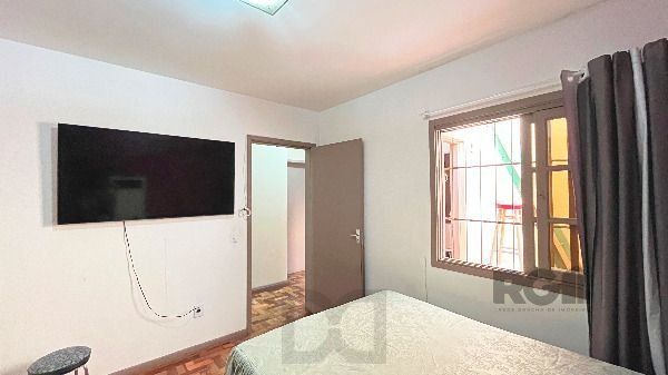 Predio em Porto Alegre, no bairro Hípica, e 0 banheiros, à venda. — foto 34
