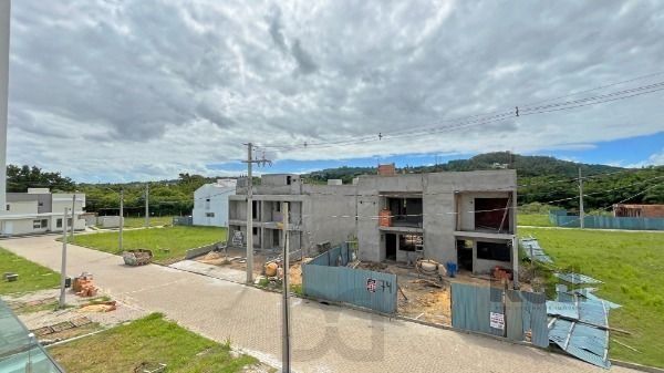 Casa Condominio em Porto Alegre, no bairro Campo Novo, com 3 dormitório(s), e 3 banheiros, à venda. — foto 35