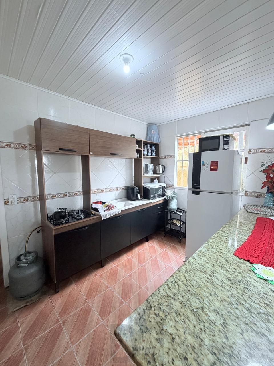 Excelente casa térrea com pátio e salão de festas, em localização privilegiada! — foto 5