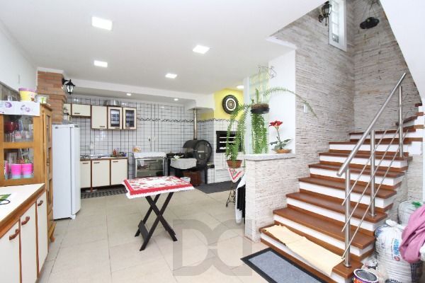 Casa para Venda - 300m², 3 dormitórios, sendo 1 suites, 2 vagas - Ipanema — foto 16