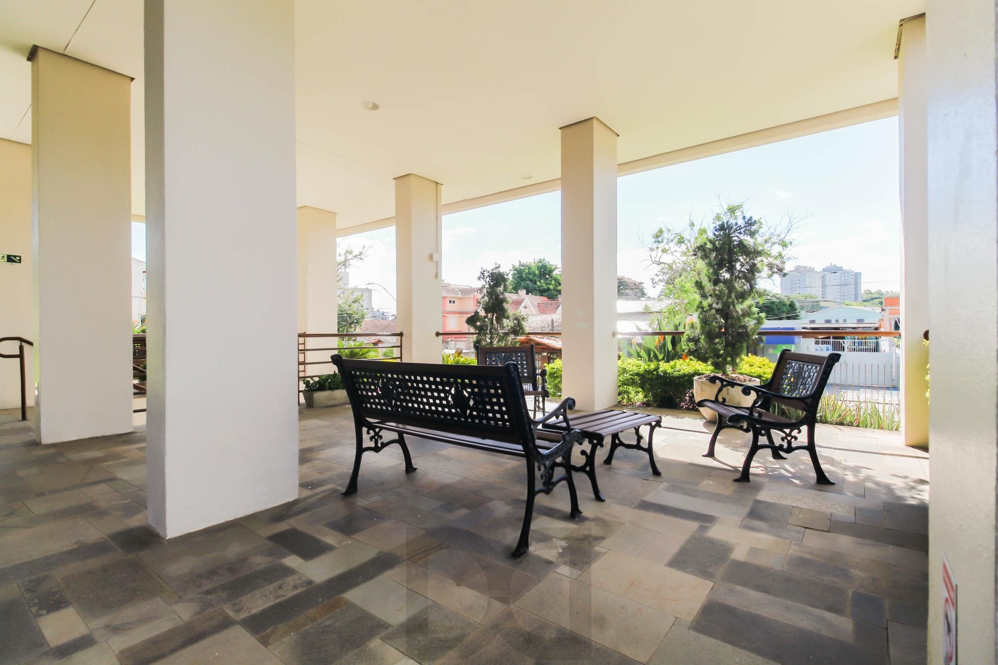 Excelente apartamento de 2 dormitórios no Cristal — foto 7