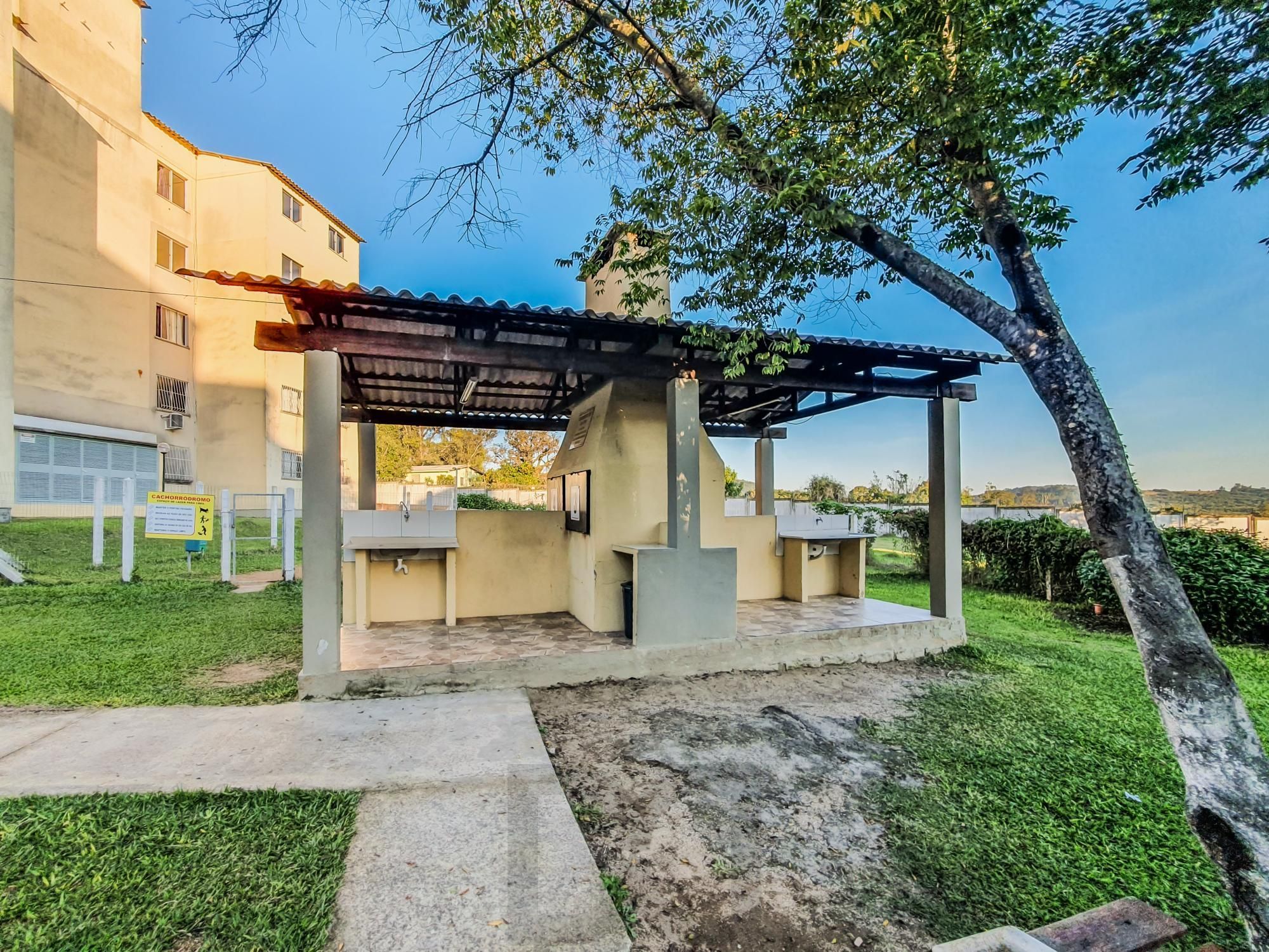 Apartamento de 2 dormitorios no bairro Vila Nova — foto 15