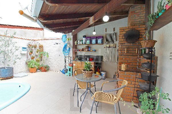 Casa em Porto Alegre, no bairro Hípica, com 3 dormitório(s), e 3 banheiros, à venda. — foto 21
