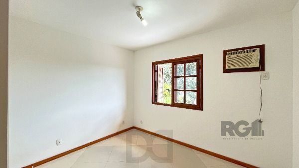 Casa para Venda - 144m², 2 dormitórios, 2 vagas - Lomba do Pinheiro — foto 31