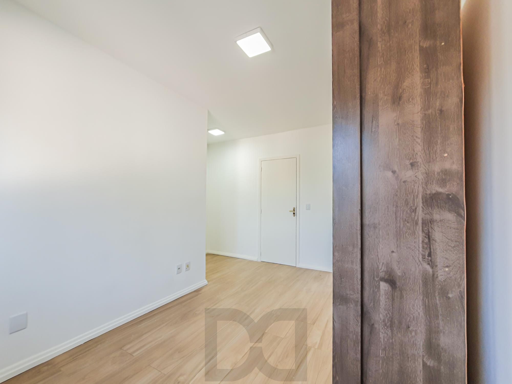 Linda casa com 2 suítes localizada no bairro Hípica, — foto 29