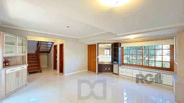 Casa em Porto Alegre, no bairro Espírito Santo, com 3 dormitório(s), e 3 banheiros, à venda. — foto 8
