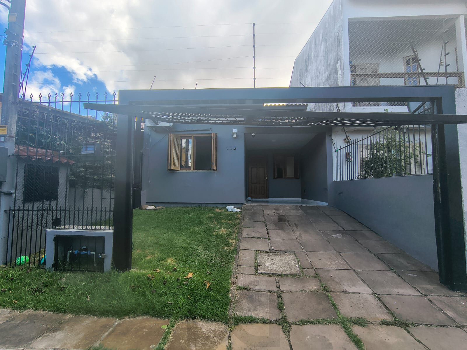 Casa terrea de 3 dormitorios sendo uma suite no bairro Hipica — foto 2