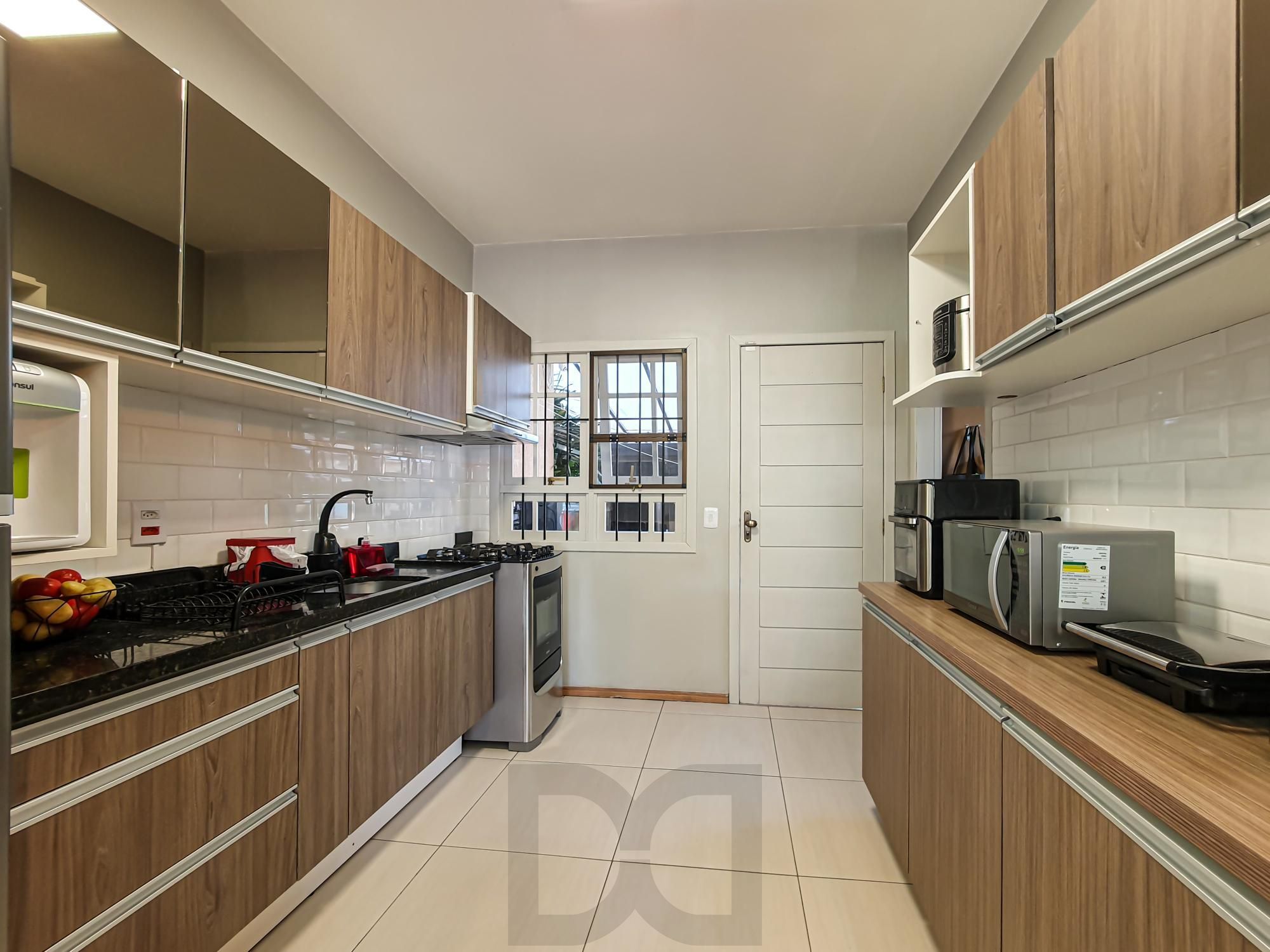 Casa térrea no bairro Hípica, com 5 dormitório(s), e 5 banheiros, à venda. — foto 15