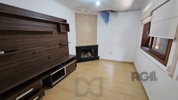 Casa térrea 3 dormitórios + escritório espaço gourmet e piscina terreno 11,00 x 40,00 bairro Camaquã ! — foto 7