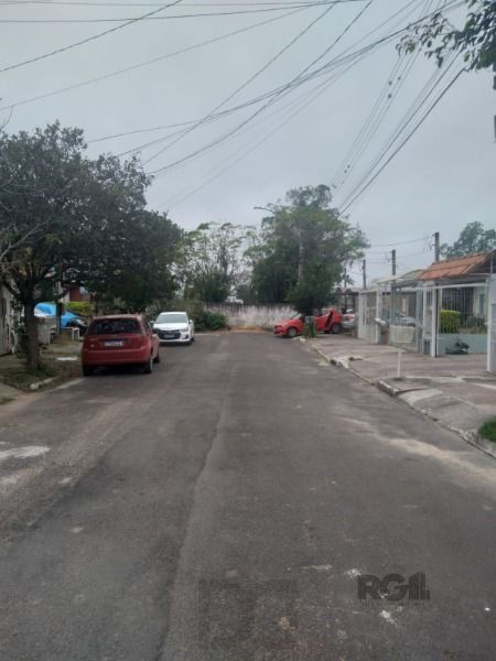 Casa em Porto Alegre, no bairro Hípica, com 2 dormitório(s), e 2 banheiros, à venda. — foto 14