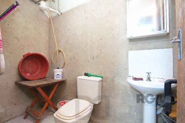 Casa em Porto Alegre, no bairro Ipanema, com 2 dormitório(s), e 2 banheiros, à venda. — foto 21