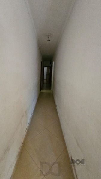 Casa térrea 3 dormitórios + escritório espaço gourmet e piscina terreno 11,00 x 40,00 bairro Camaquã ! — foto 11