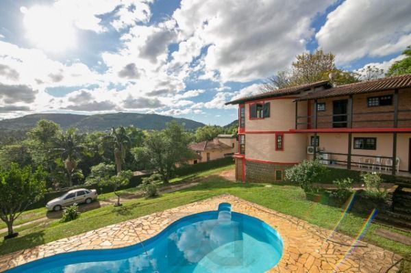 Sítio para Venda - Terreno com 6500m², 4 dormitórios, 3 vagas - Hípica — foto 4