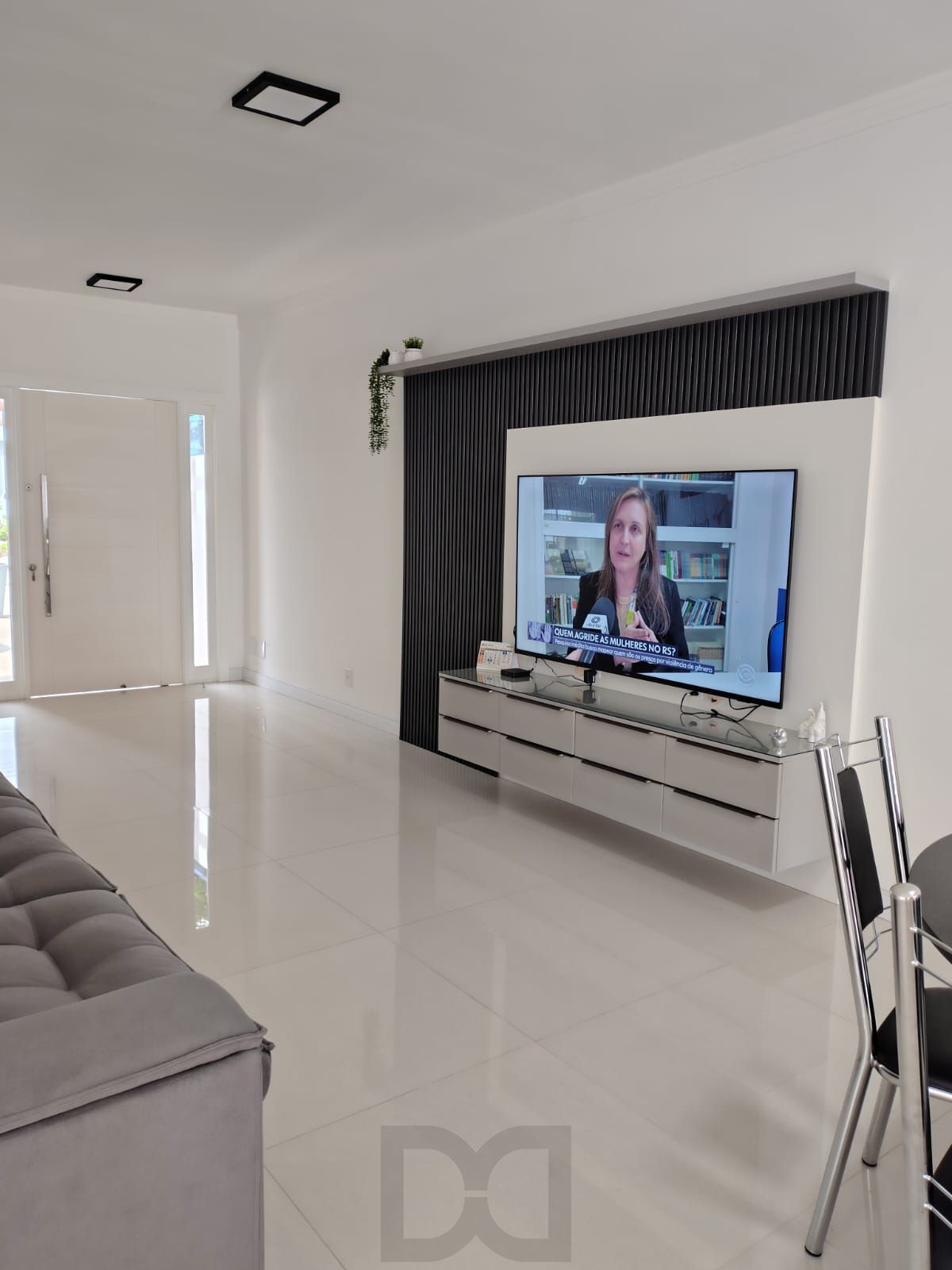 Casa para Venda - 100m², 3 dormitórios, sendo 1 suites, 1 vaga - placa Solar - Lagos De Nova Ipanema — foto 3