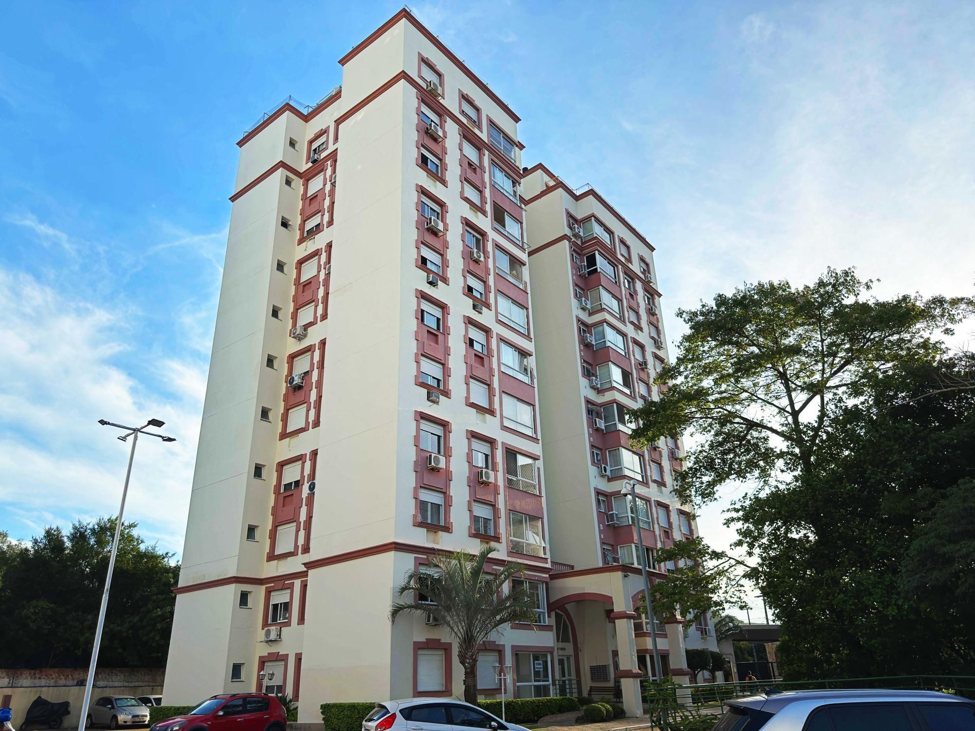 Apartamento Semimobiliado com Vista Panorâmica