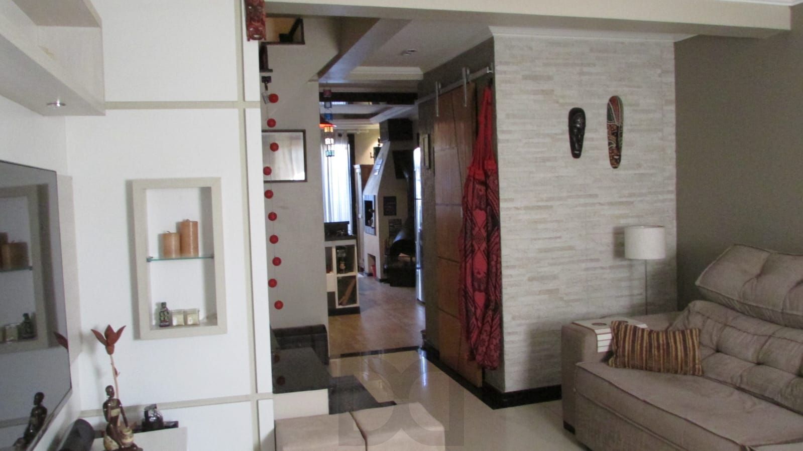 Casa na Zona sul de Porto Alegre com 02 dormitórios e pátio. — foto 13