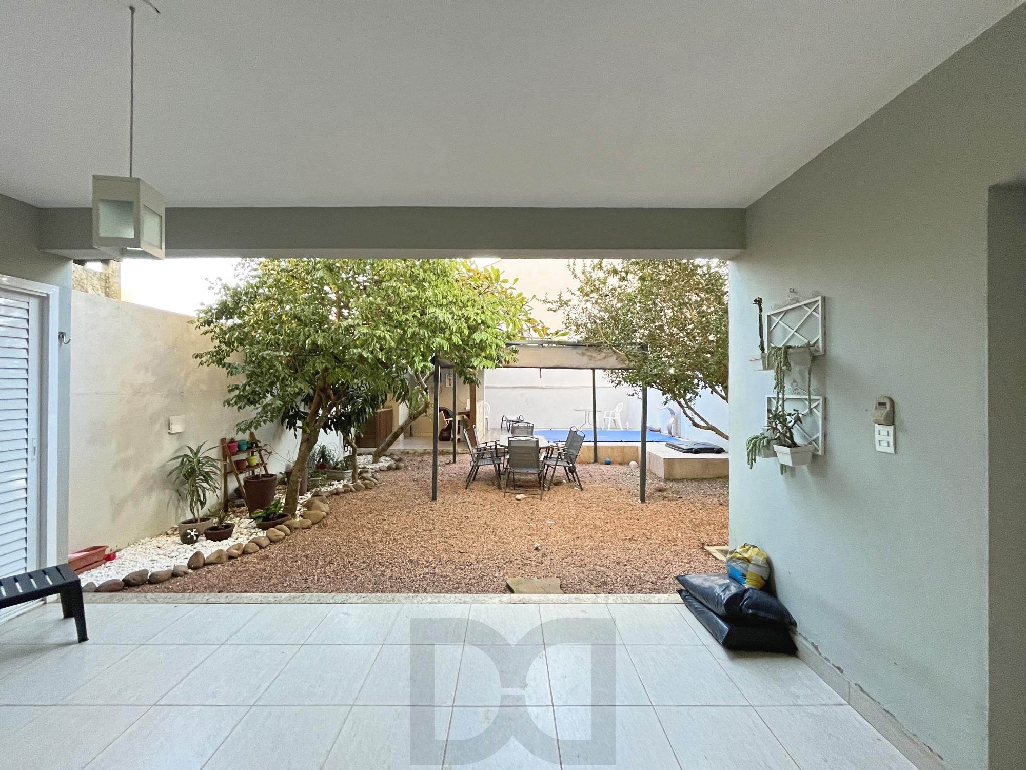 Casa para Venda - 270m², 3 dormitórios, sendo 1 suites, 2 vagas - Guarujá — foto 26