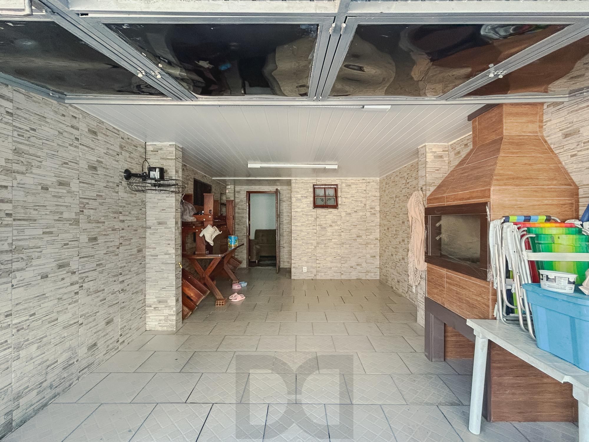 Casa com piscina e com 4 dormitorios no bairro Restinga — foto 8
